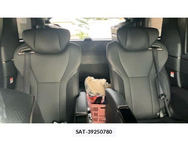 Toyota ALPHARD 2025-10 8456921-26