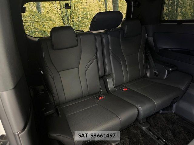 Toyota ALPHARD 2023-12 8456924-10