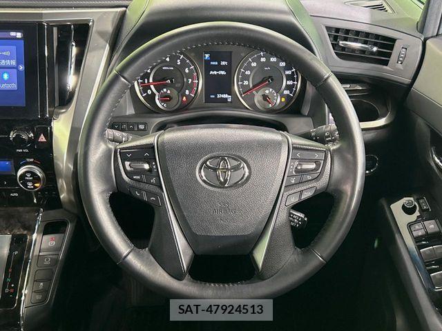 Toyota ALPHARD 2023-01 8456939-11