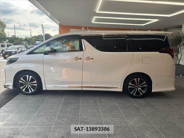 Toyota ALPHARD 2022-09 8456925-10