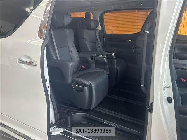 Toyota ALPHARD 2022-09 8456925-17