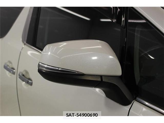 Toyota ALPHARD 2018-04 8456943-9
