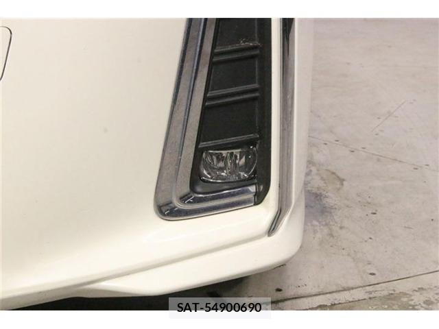 Toyota ALPHARD 2018-04 8456943-15