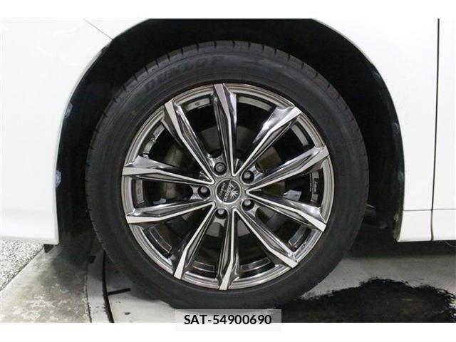 Toyota ALPHARD 2018-04 8456943-23