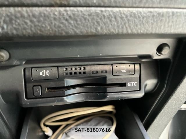 Toyota ALPHARD 2009-11 8456947-23