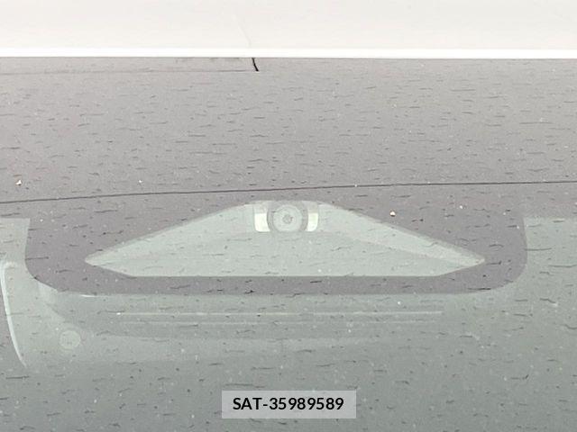 Toyota ALPHARD 2023-09 8456919-6
