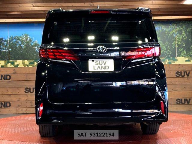 Toyota ALPHARD 2024-10 8456920-15