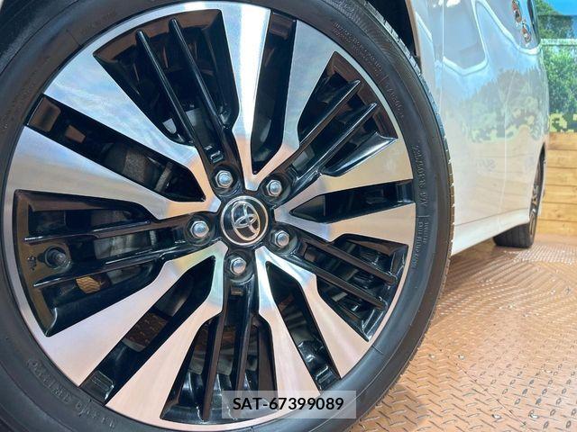 Toyota ALPHARD 2022-04 8484975-13