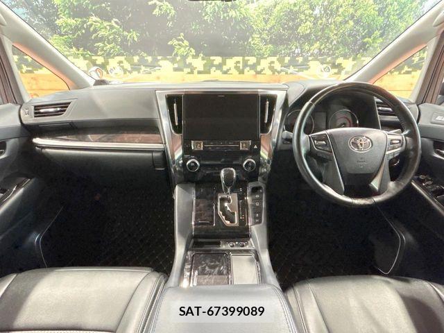 Toyota ALPHARD 2022-04 8484975-1