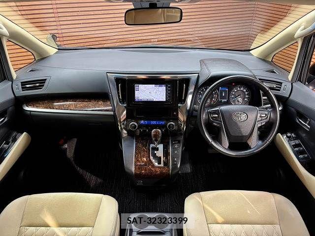 Toyota ALPHARD 2019-12 8484978-1