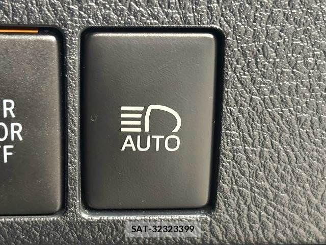 Toyota ALPHARD 2019-12 8484978-7