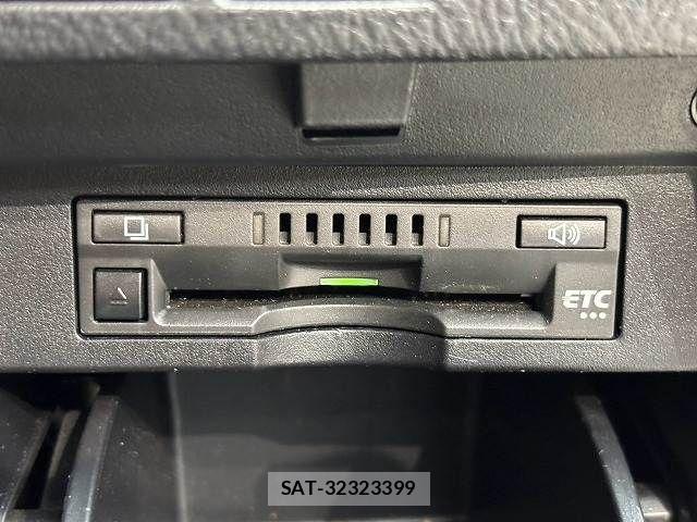 Toyota ALPHARD 2019-12 8484978-8