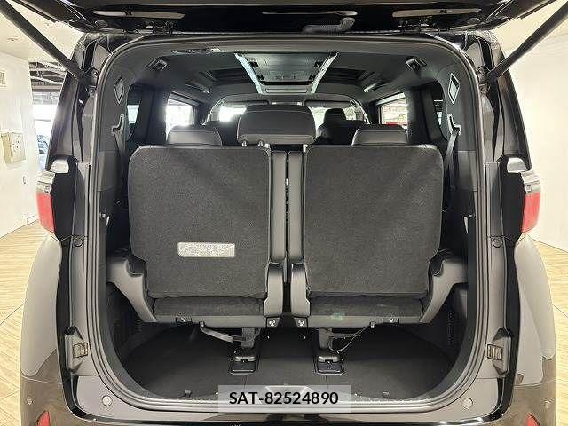 Toyota ALPHARD 2024-11 8484974-12