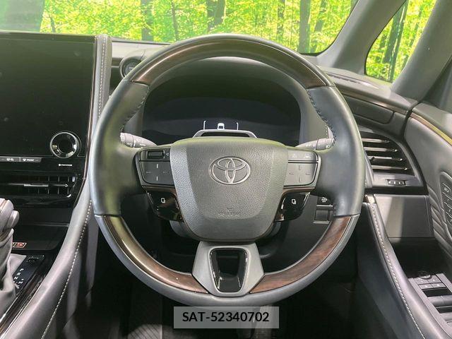 Toyota ALPHARD 2025-10 8484973-12