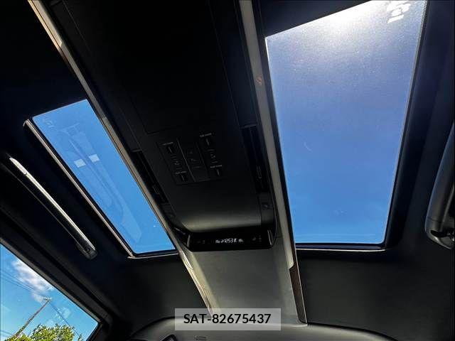 Toyota ALPHARD 2023-08 8484972-7