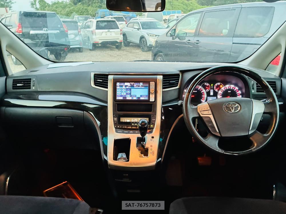 Toyota ALPHARD 2011-06 8252231-12