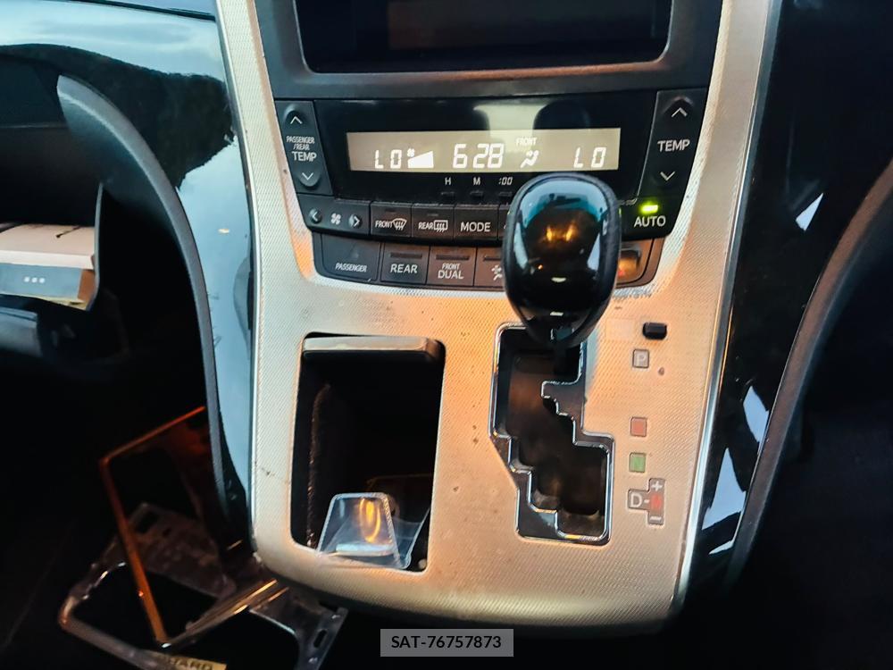 Toyota ALPHARD 2011-06 8252231-21