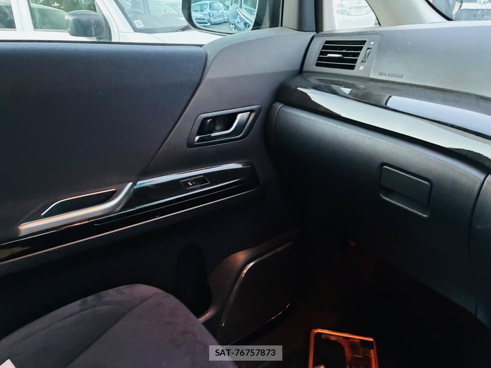 Toyota ALPHARD 2011-06 8252231-24