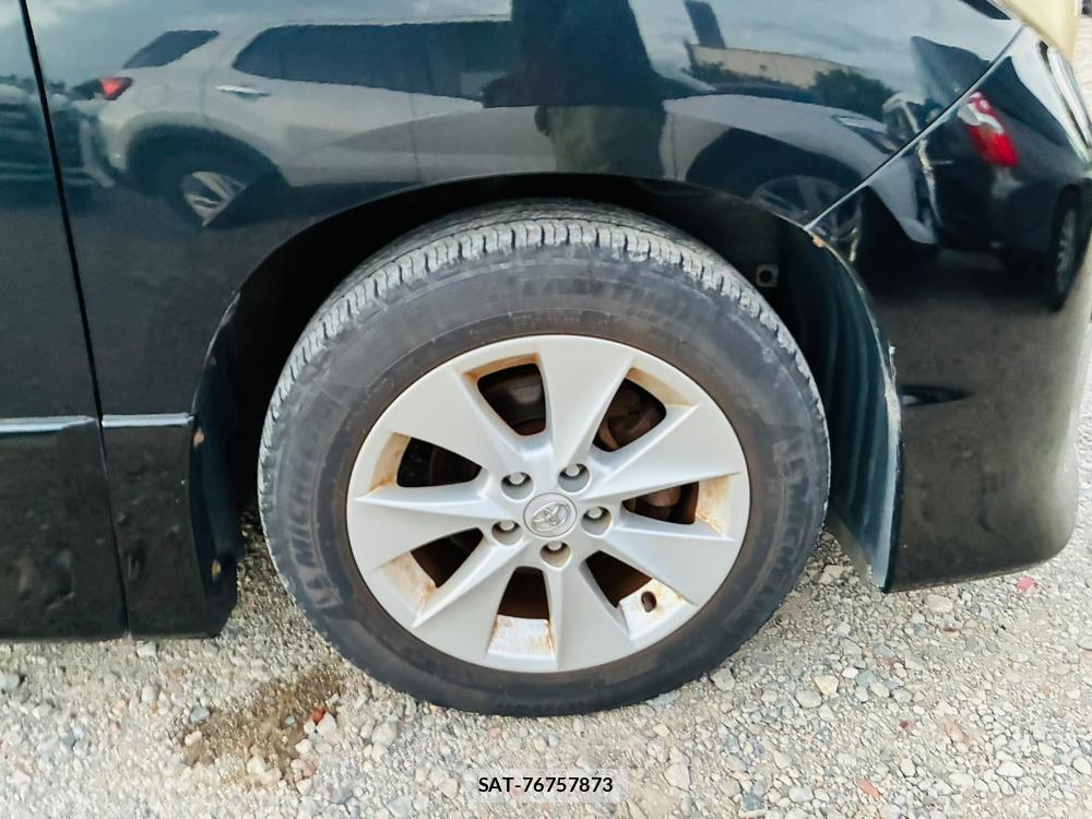Toyota ALPHARD 2011-06 8252231-31