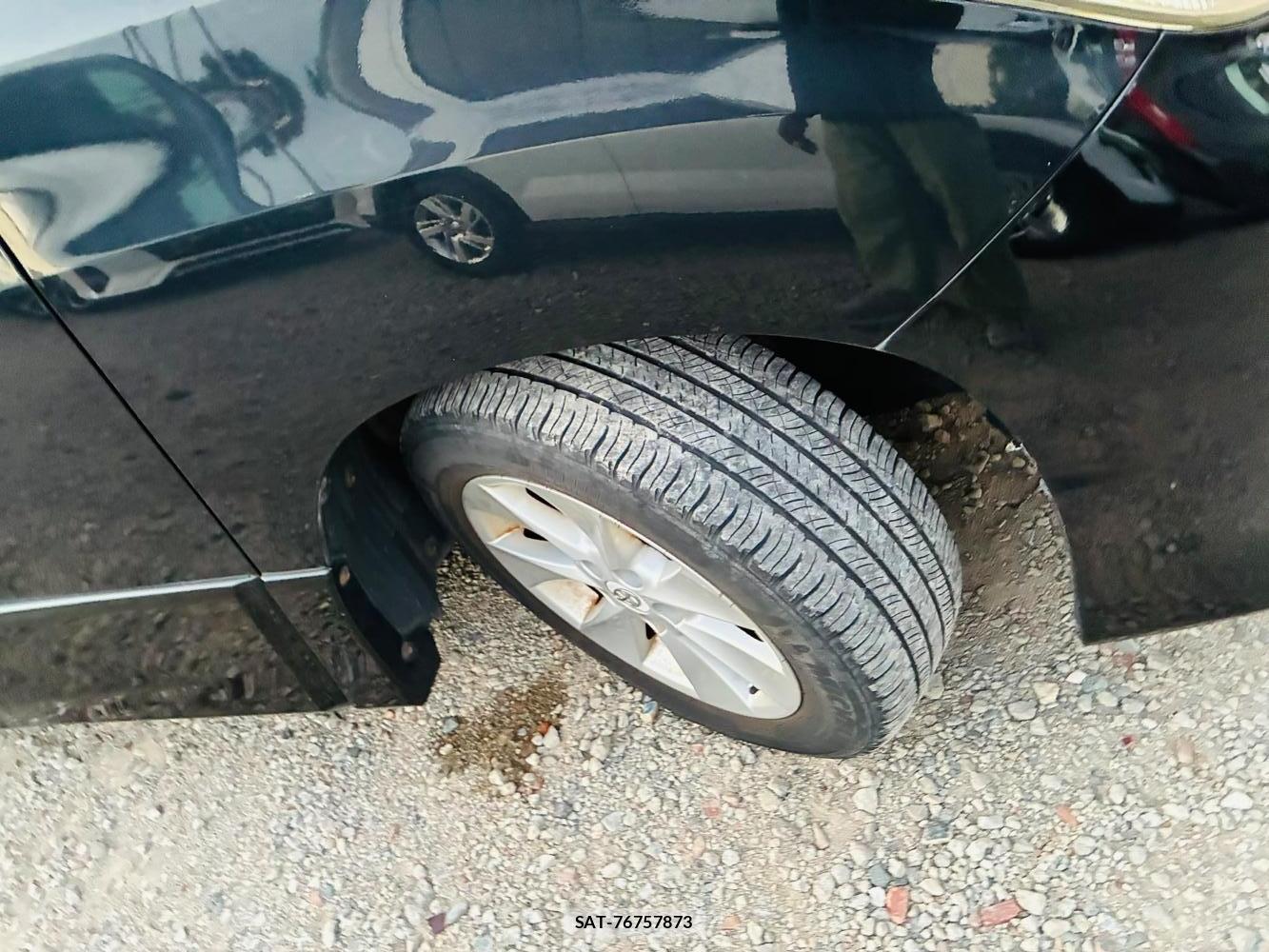 Toyota ALPHARD 2011-06 8252231-34