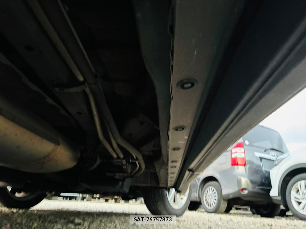 Toyota ALPHARD 2011-06 8252231-40