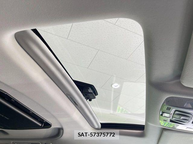 Toyota ALPHARD 2023-02 8523291-3