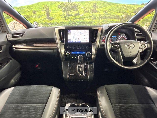 Toyota ALPHARD 2022-03 8523299-1