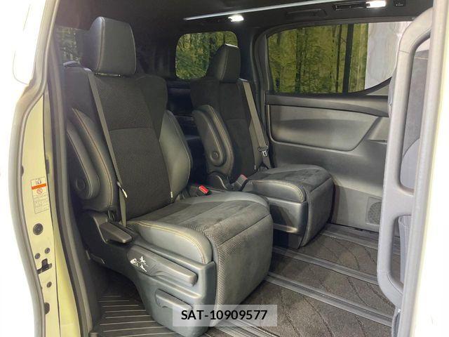 Toyota ALPHARD 2021-09 8523305-9