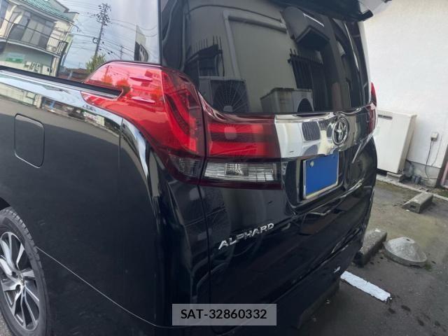 Toyota ALPHARD 2015-07 8523338-3