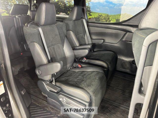 Toyota ALPHARD 2020-07 8523332-9