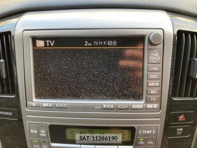 Toyota ALPHARD 2006-02 8523353-16
