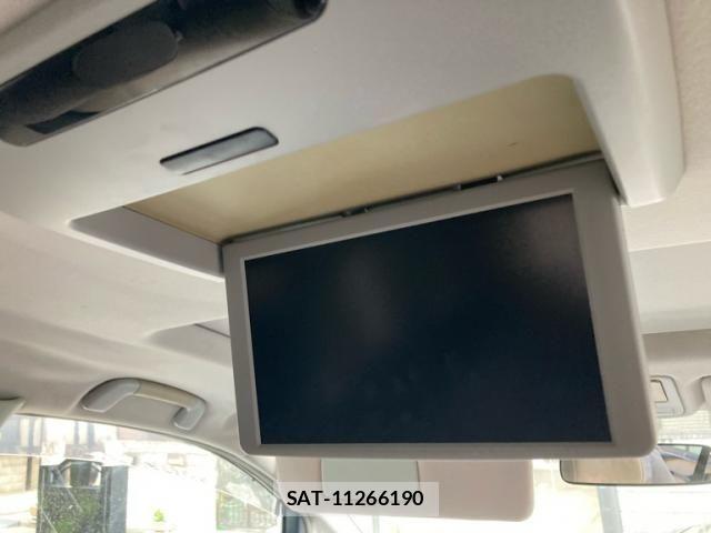 Toyota ALPHARD 2006-02 8523353-17
