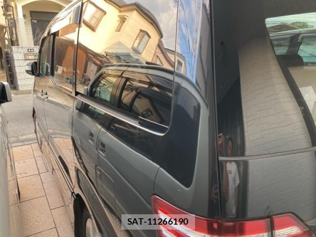 Toyota ALPHARD 2006-02 8523353-3