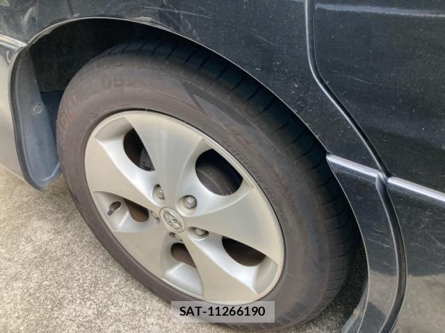 Toyota ALPHARD 2006-02 8523353-7