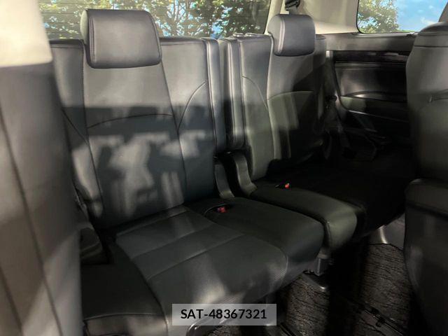 Toyota ALPHARD 2018-03 8523304-10