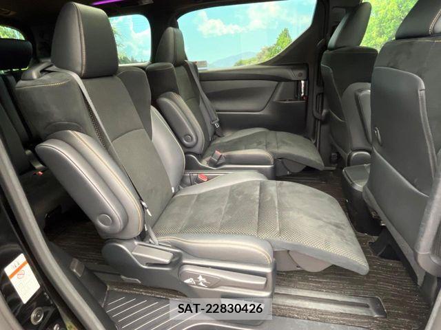 Toyota ALPHARD 2021-03 8523318-9