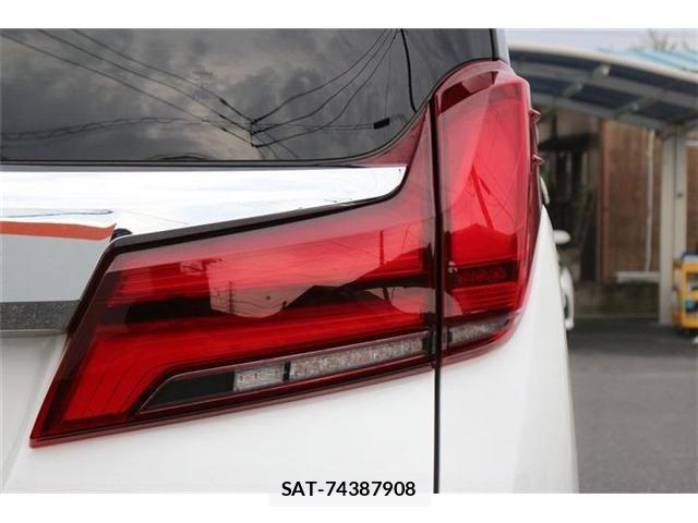 Toyota ALPHARD 2021-03 8523325-13