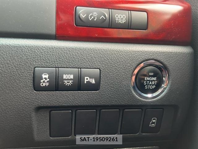 Toyota ALPHARD 2009-12 8523356-18