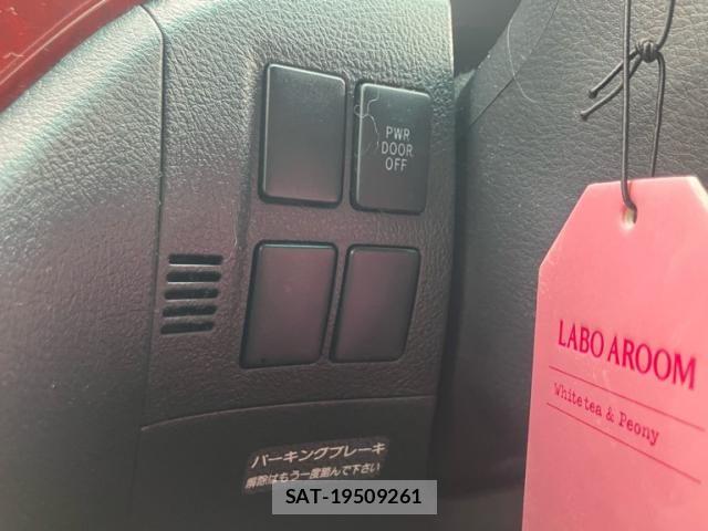 Toyota ALPHARD 2009-12 8523356-19