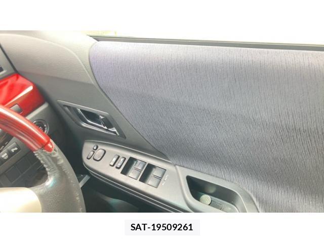 Toyota ALPHARD 2009-12 8523356-23