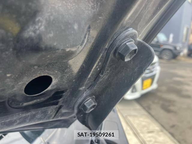 Toyota ALPHARD 2009-12 8523356-26