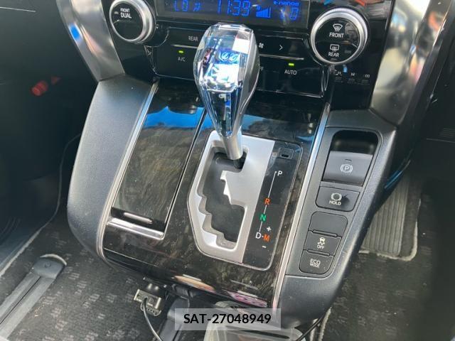 Toyota ALPHARD 2015-03 8523336-17