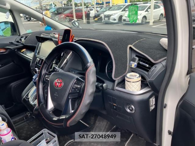 Toyota ALPHARD 2015-03 8523336-21