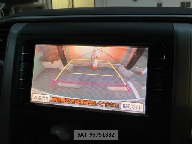 Toyota ALPHARD 2009-12 8523354-10