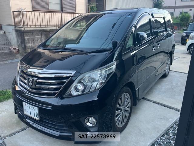 Toyota ALPHARD 2013-04 8523348-1