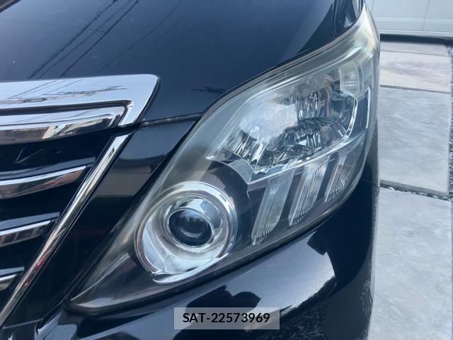Toyota ALPHARD 2013-04 8523348-5
