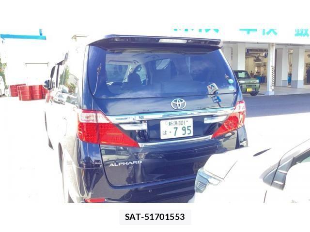 Toyota ALPHARD 2012-04 8523350-1