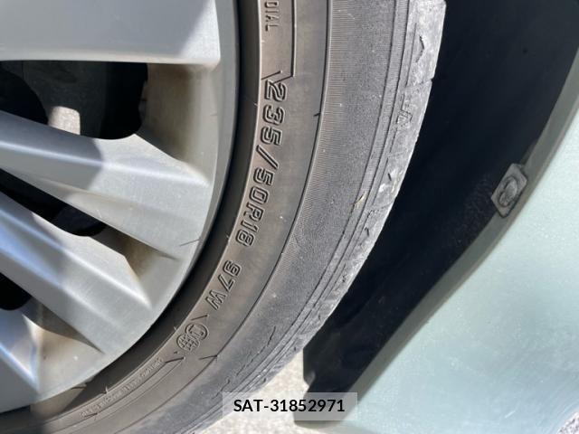 Toyota ALPHARD 2003-07 8523355-19