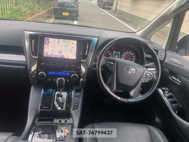 Toyota ALPHARD 2022-04 8523295-13