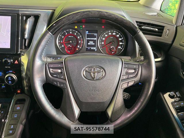 Toyota ALPHARD 2022-11 8523294-12